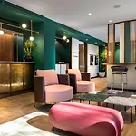 Canada Hotel 3*