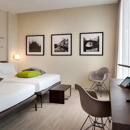 Hotel Canada 3*