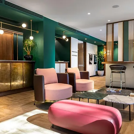 Hotel Canada 3*