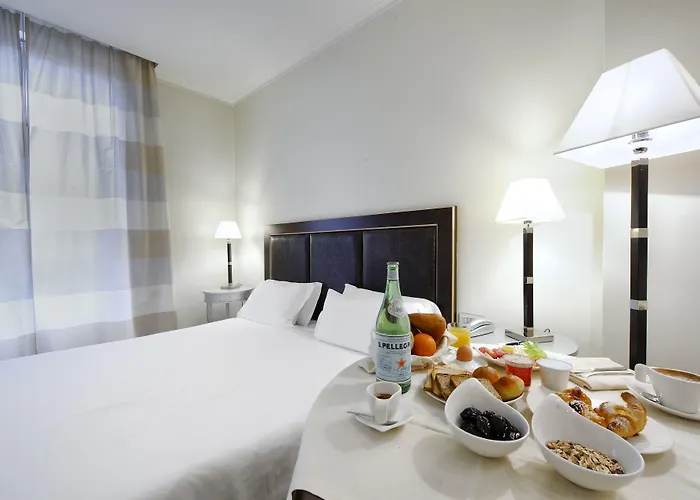 ホテル カナダ 3*