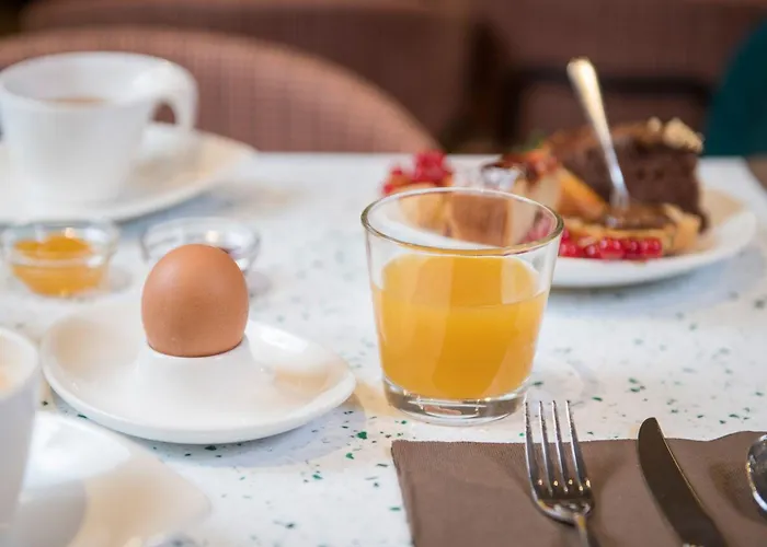 カナダ 3* ミラノ