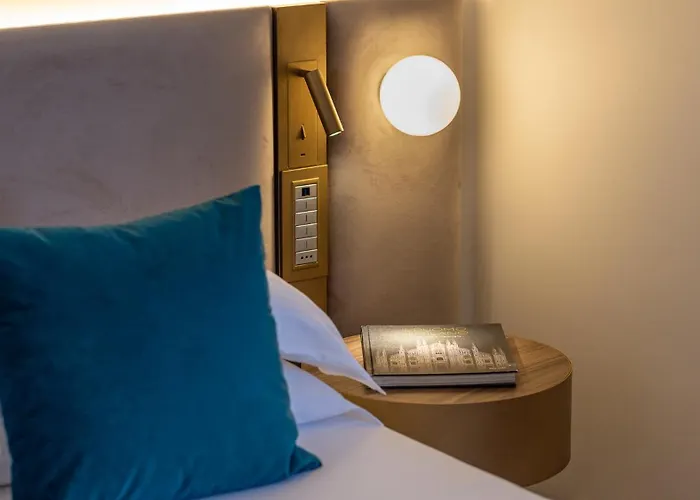 ホテル カナダ 3*