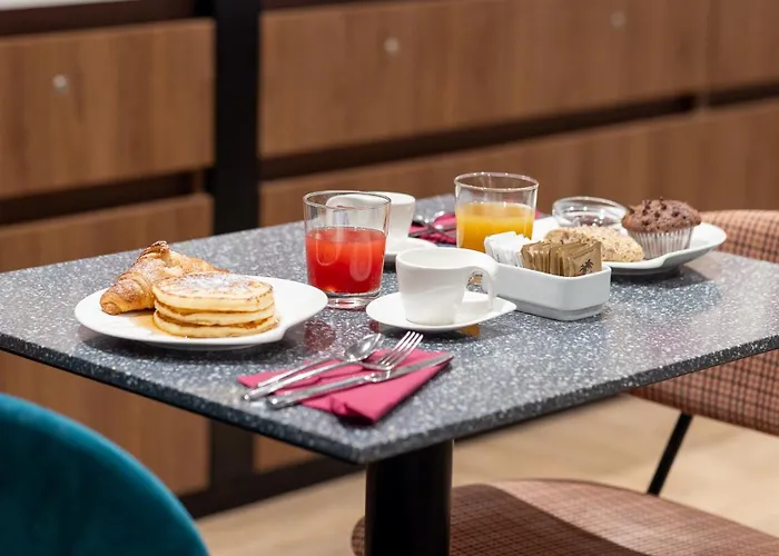 カナダ 3* ミラノ