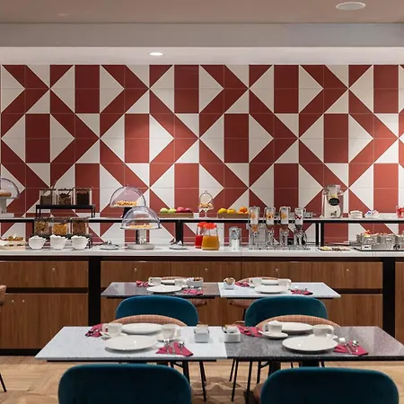 Hotel Canada Milan