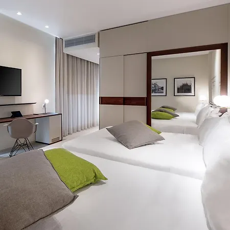 Canada Hotel 3*